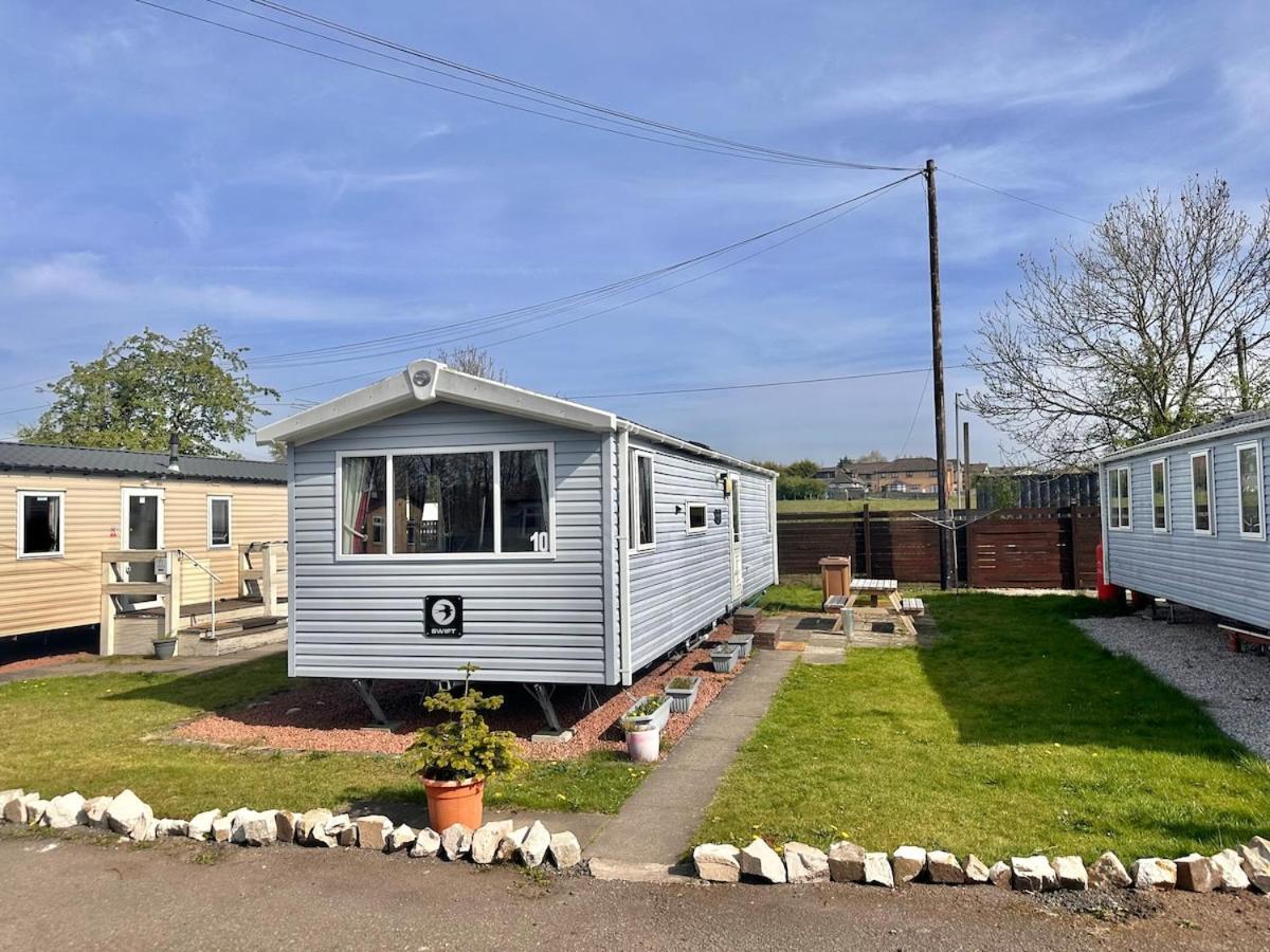 3-Bedroom Swift Caravan - Uddingston, Глазго Экстерьер фото