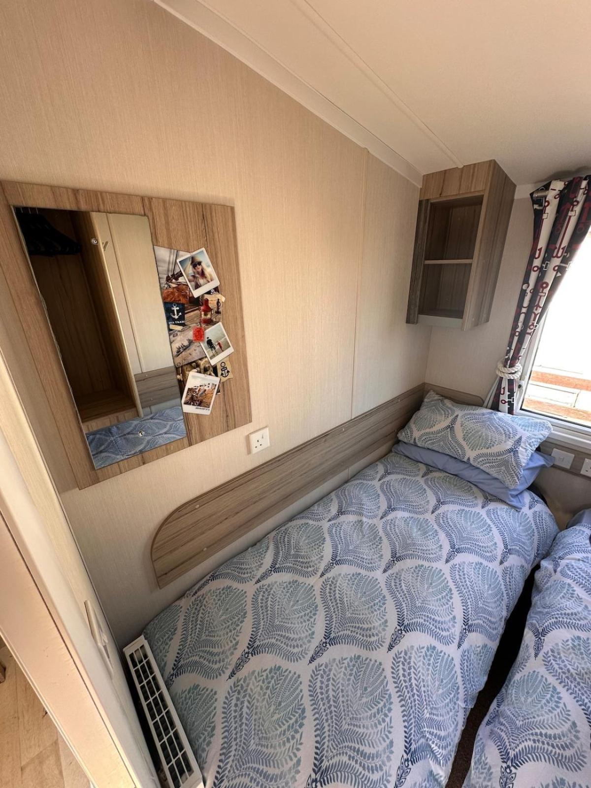 3-Bedroom Swift Caravan - Uddingston, Глазго Экстерьер фото